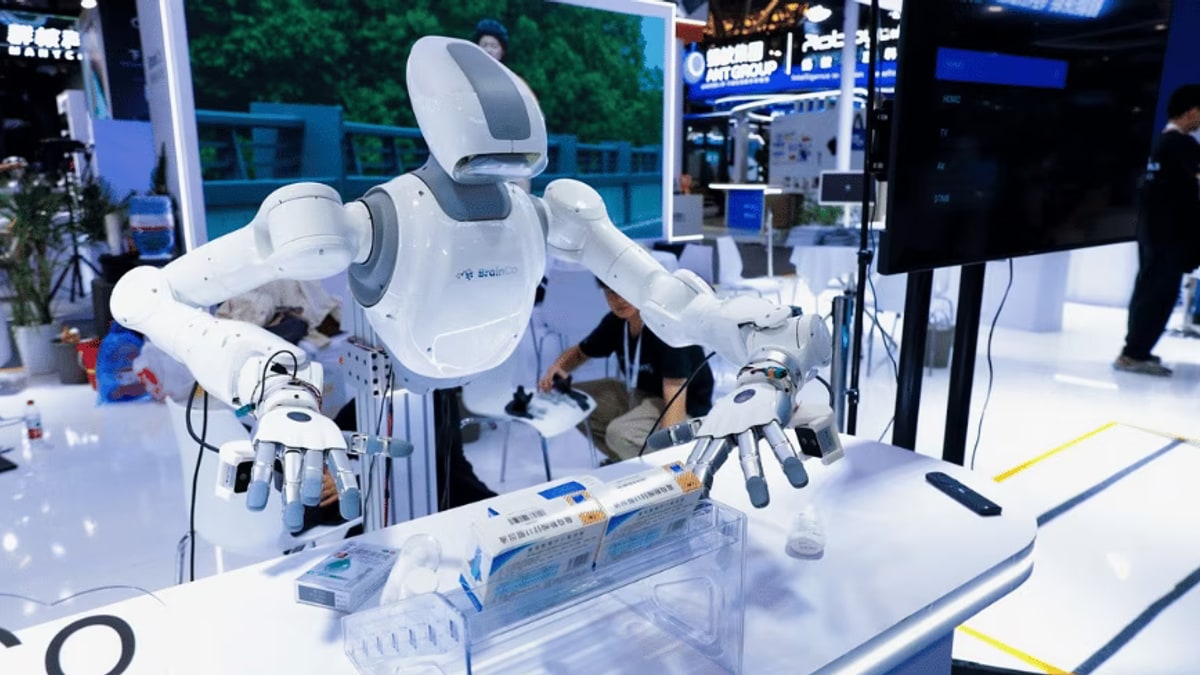 BrainCo Unveils Brain-to-Robot AI Platform, Bridging Mind and Machine for Robotics Development
